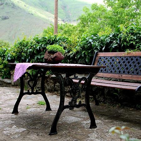To Petrino Guesthouse Agios Germanos Exterior foto