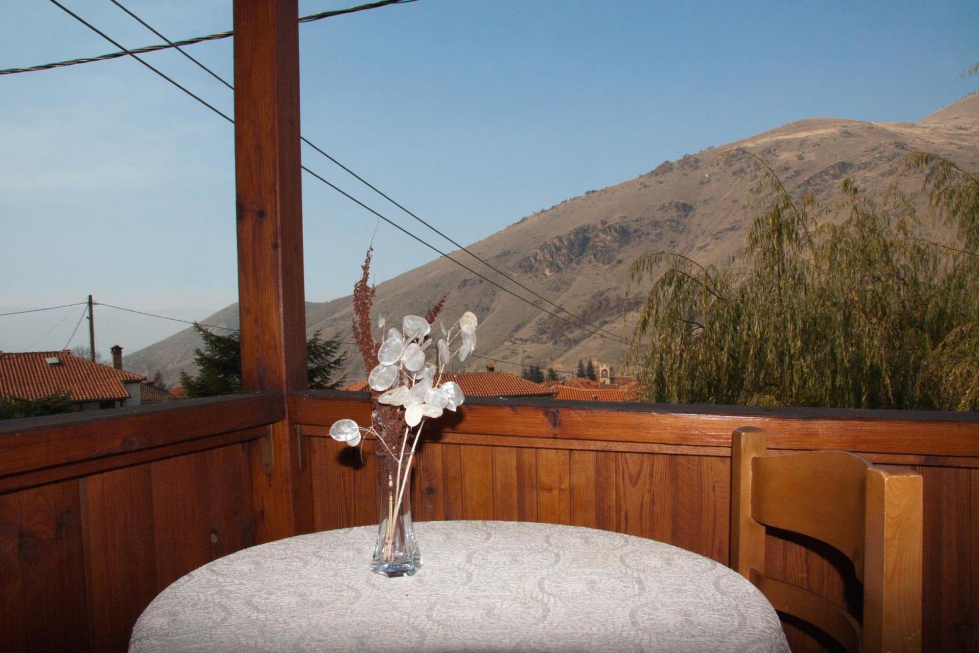 To Petrino Guesthouse Agios Germanos Exterior foto